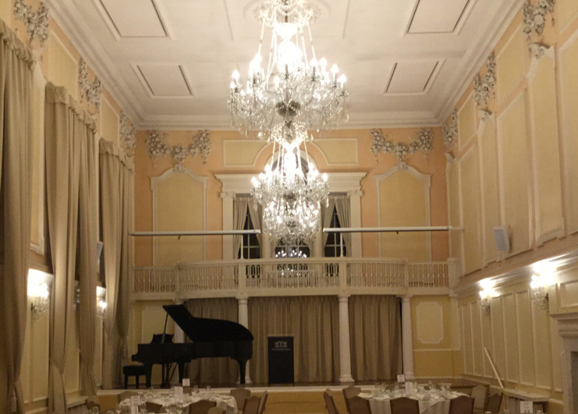 The Assembly House, Norfolk Averil Douglas Opperman